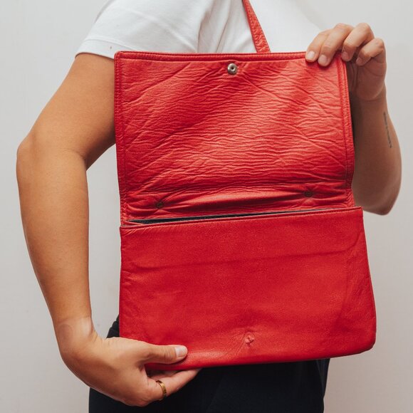 Vintage Red Purse - Picture 3 of 3